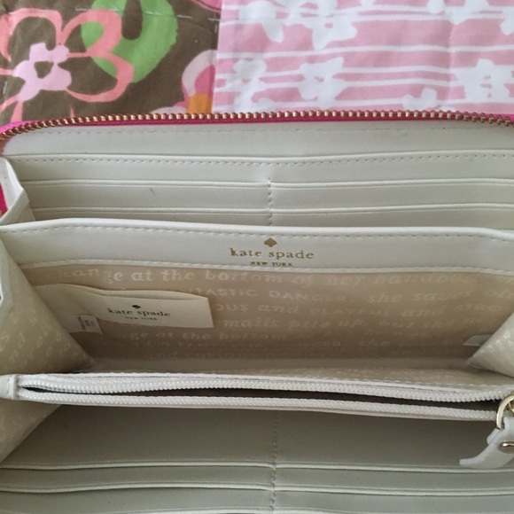 Kate Spade Pink and Cream Wallet with Structured Design - Picture 5 of 6